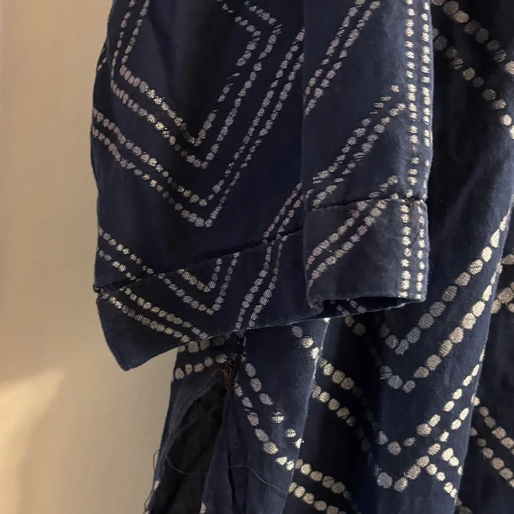 Navy Blue Geometric Patterned Tunic - Picture 4 of 8